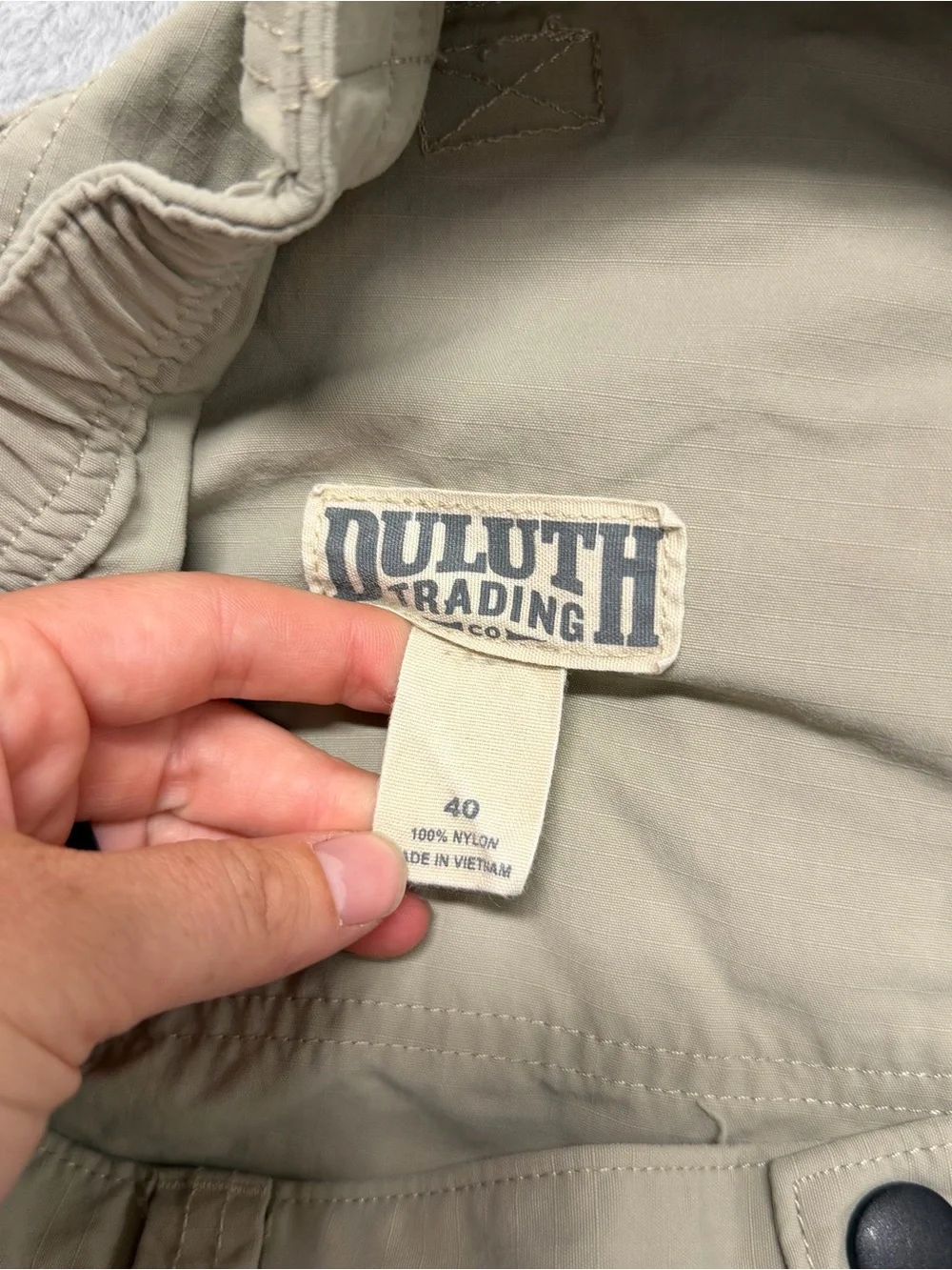 Duluth Trading Shorts Mens 40 Tan Armachillo Cargo Cooling Ripstop Paratrooper